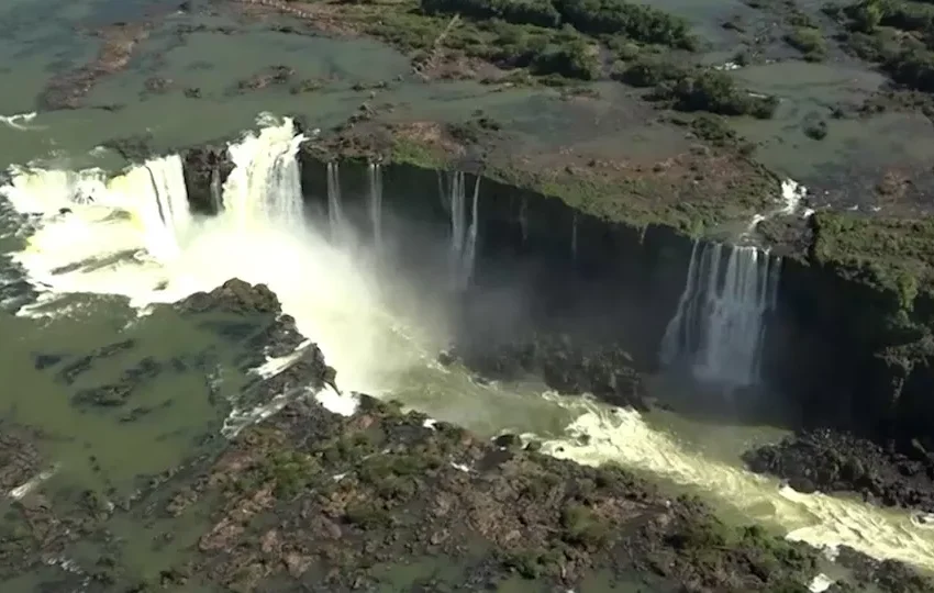  Cidade de Foz do Iguaçu completa 110 anos