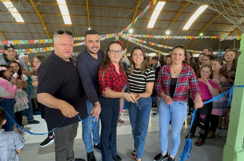  Comemoração em dobro na escola Carrossel com entregas de obras de restauração durante a festa junina