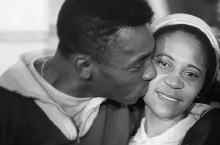  Celeste Arantes, mãe de Pelé, morre aos 101 anos