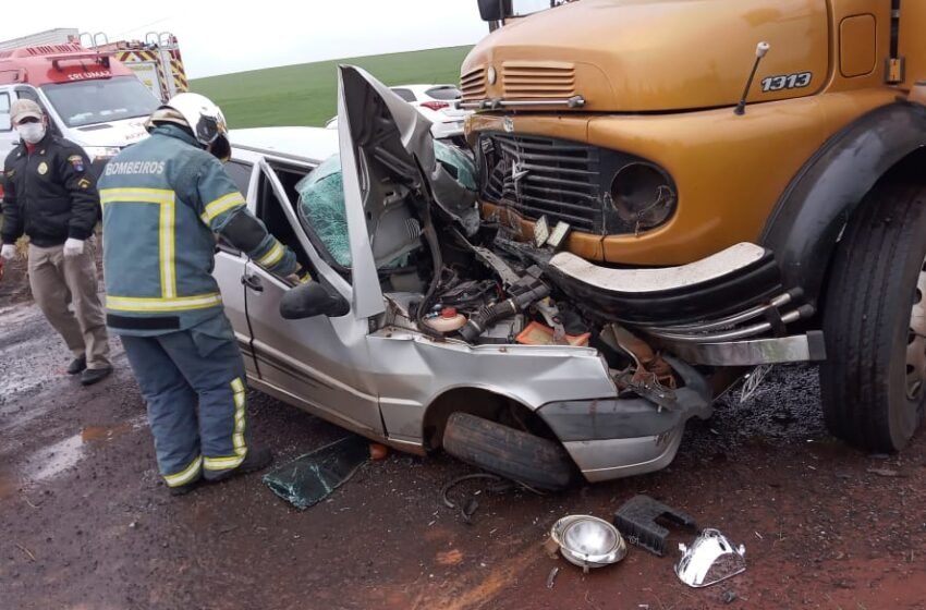  Empresário perde a vida após grave acidente envolvendo Fiat Uno