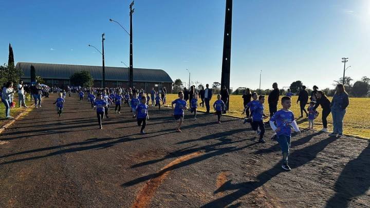  Corrida Kids contou com a participação de 150 crianças em Dois Vizinhos