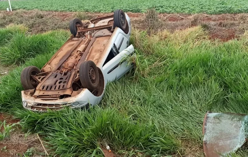  Vó e neta ficam feridas em capotamento na BR-163