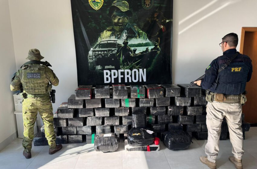  BPFron e PRF Confiscaram Mais de Uma Tonelada de Drogas nas Proximidades de Perobal