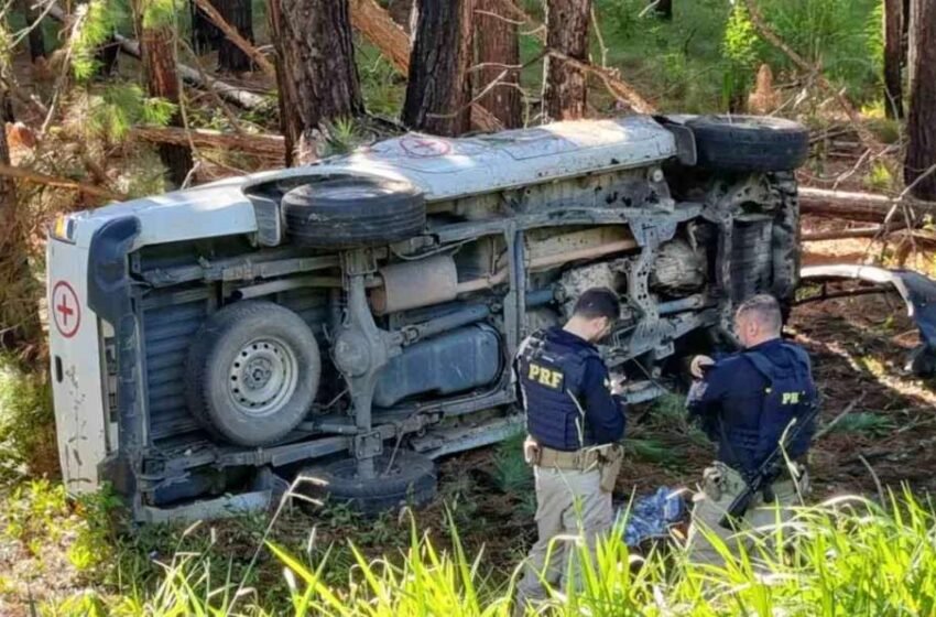  Acidente Envolvendo Ambulância Deixa Uma Pessoa Morta e Quatro Feridas