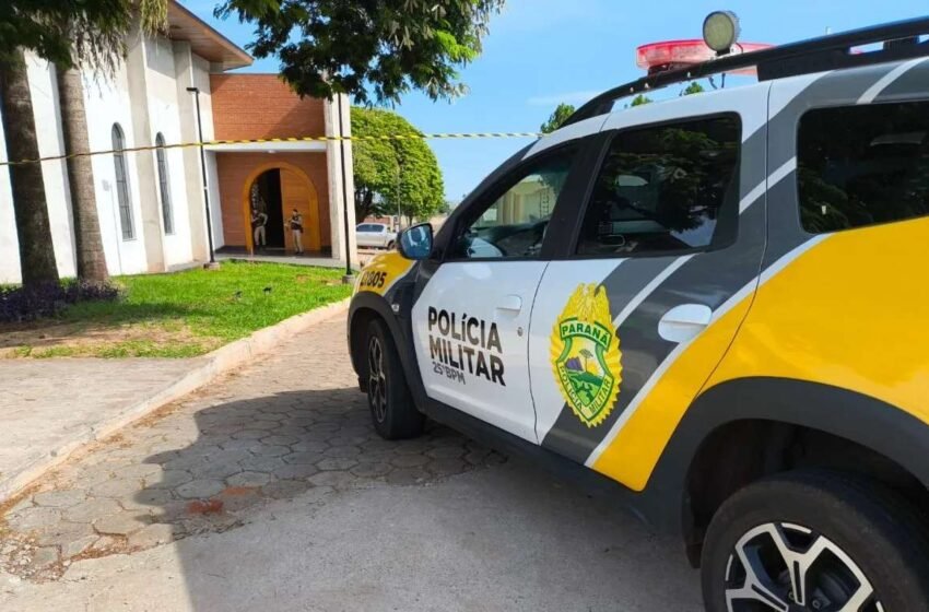  Homem é baleado e cai no altar de igreja no PR ao tentar escapar