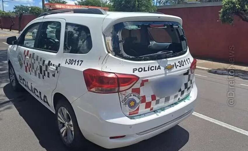  Homem quebra vidro de viatura, pula de pontilhão e morre na queda no interior de SP