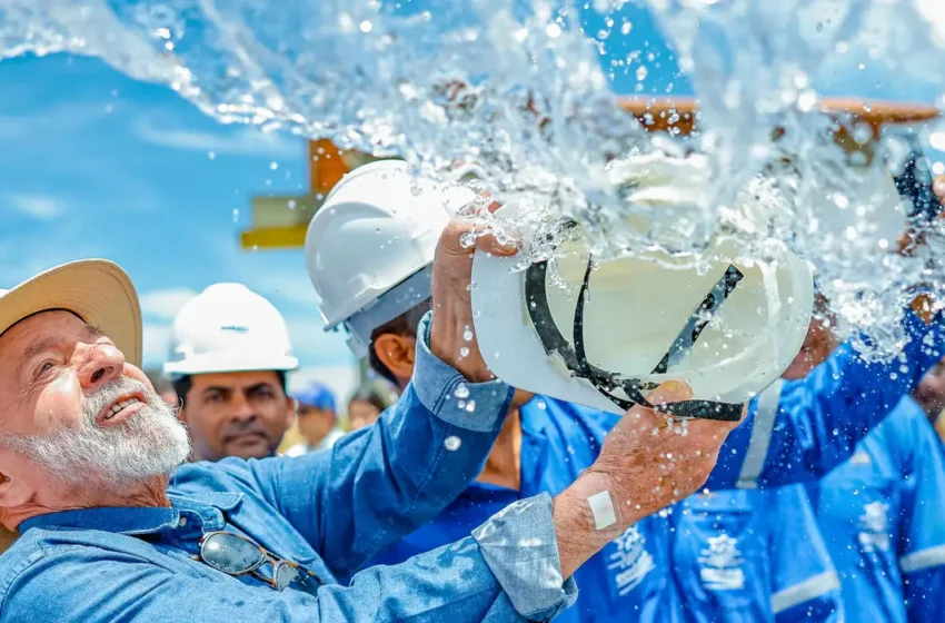  Lula Entrega Obras de Saneamento e Abastecimento de Água no Estado da Bahia