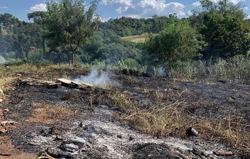  Moradores ficam assustados com incêndio na região