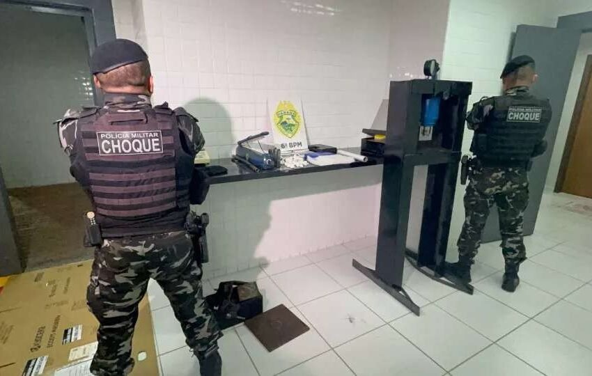  Drogas e equipamentos usados no tráfico são apreendidos durante operação