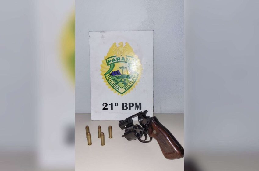  Polícia prende suspeito portando arma com serial adulterado