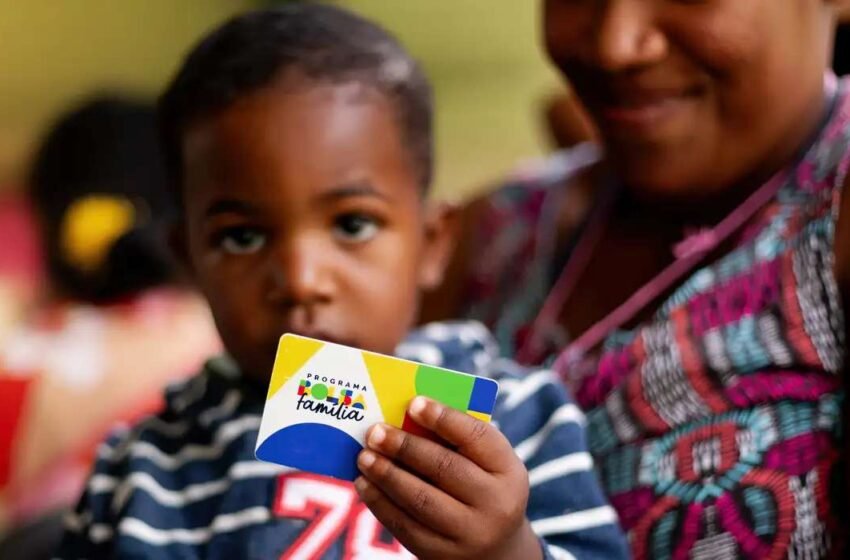  Bolsa Família de maio começa a ser pago; confira o calendário