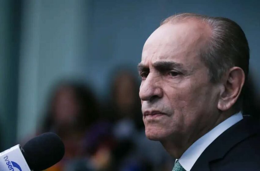  Brasil acaba com a reeleição: mudança afasta políticos de segundo mandato