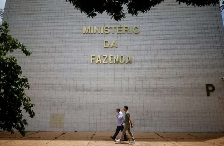  Novo cálculo da Receita mostra impacto reduzido da isenção do Imposto de Renda