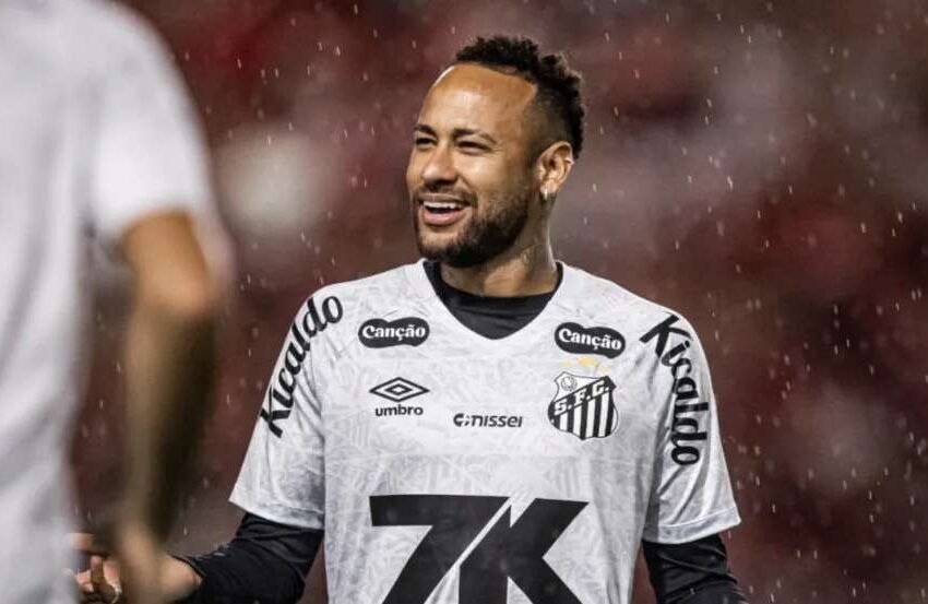  “Dentro de campo eu entrego”, diz Neymar ao responder haters após polêmicas