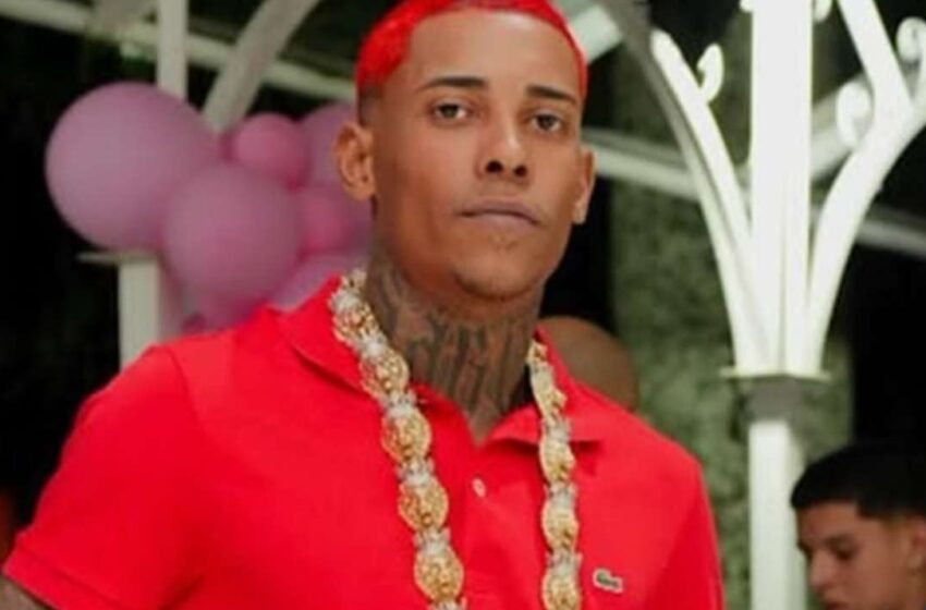 MC Poze do Rodo assume vínculo com Comando Vermelho após prisão no Rio