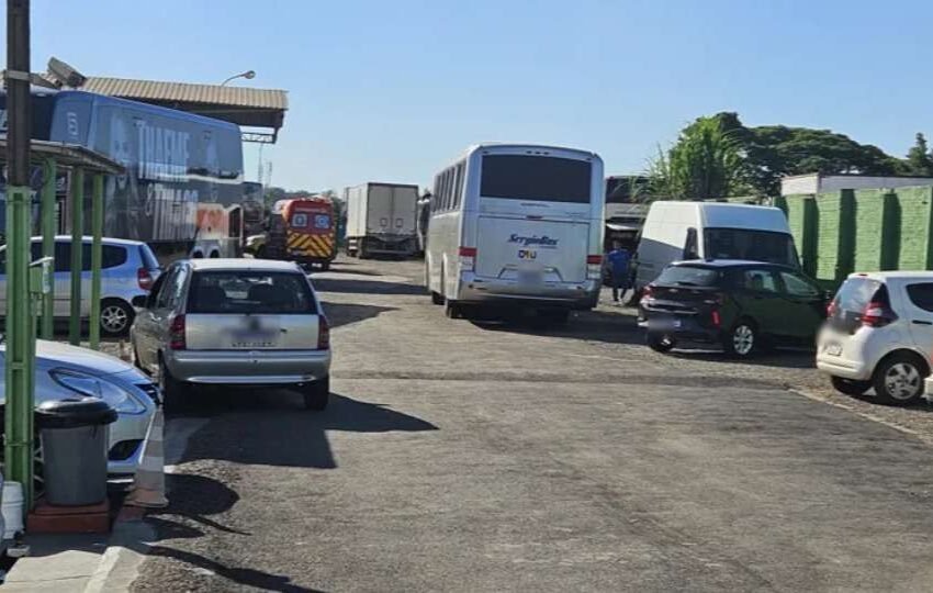  Homem de 51 anos morre após ser esmagado por ônibus
