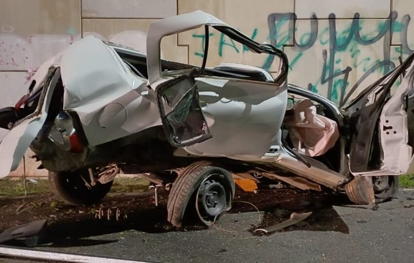  Colisão contra canaleta na BR-277 resulta na morte de motorista