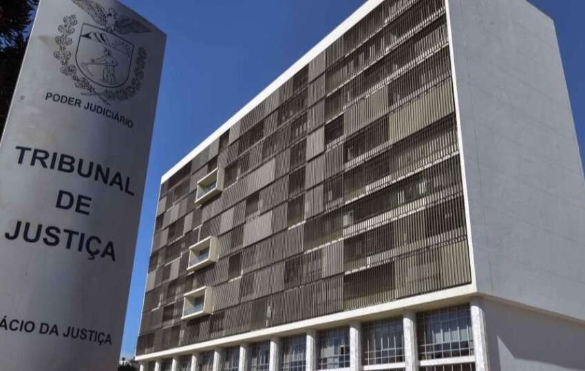  Justiça do Paraná reconhece união estável homoafetiva
