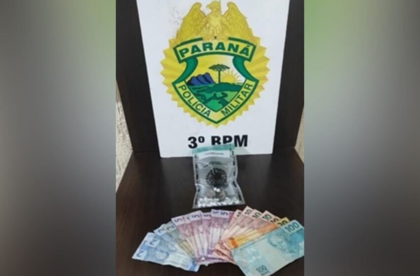  Fuga de abordagem termina com prisão por tráfico e apreensão de drogas em motocicleta