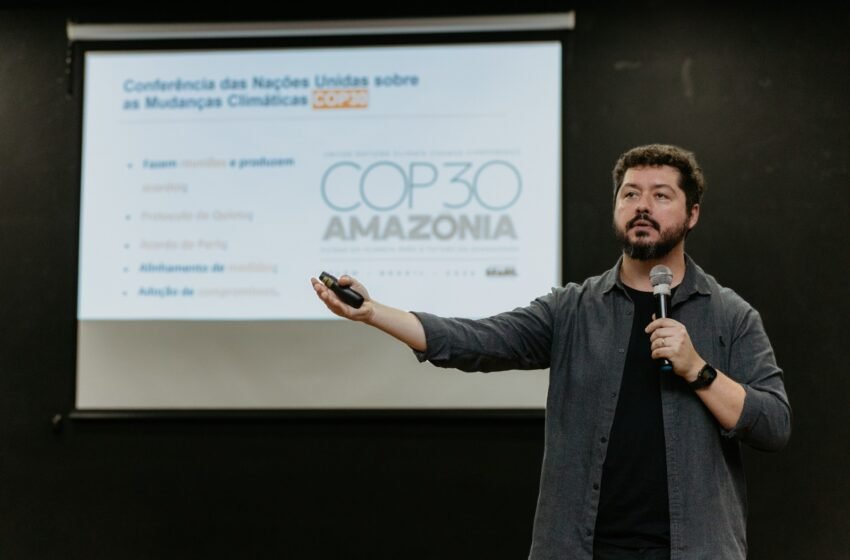  Em seminários, Atila Iamarino destaca papel da COP30 na crise climática