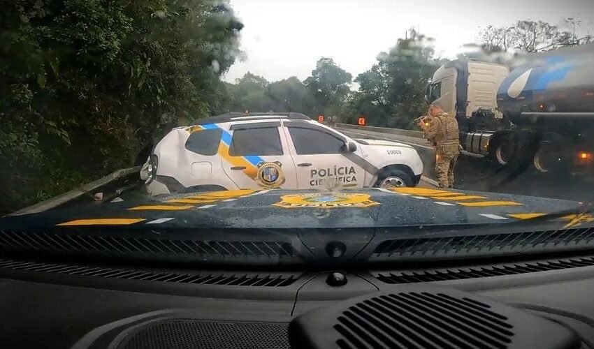  Bandidos usam viatura falsa em fuga com drogas na BR-277, mas são capturados após perseguição policial