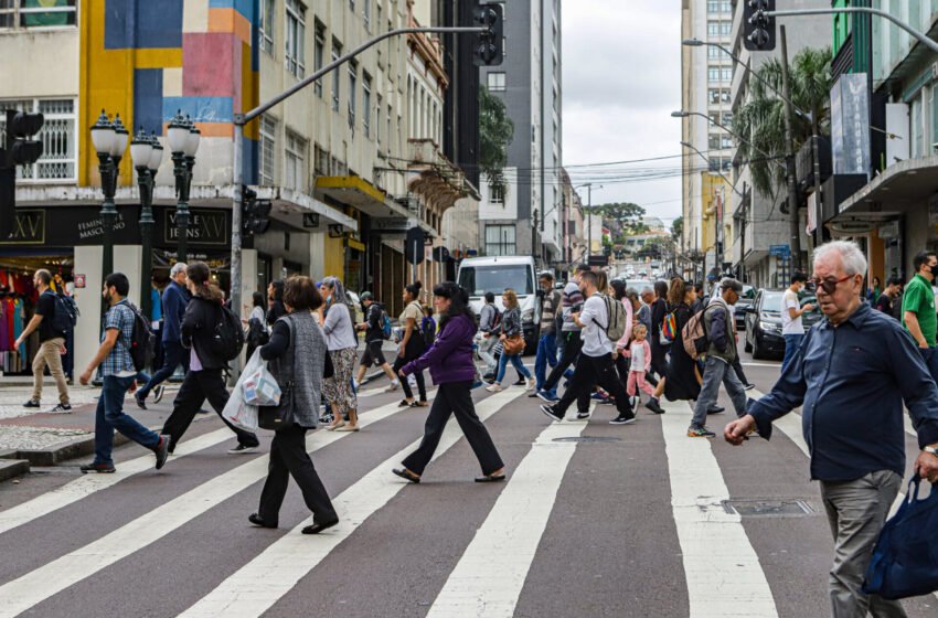 Cresce a população migrante no Paraná: mais de 377 mil chegaram entre 2017 e 2022