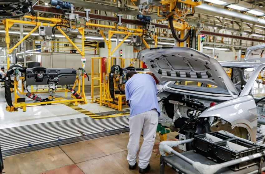  Indústria do paraná cresce 5,7% e lidera avanço no sul do país