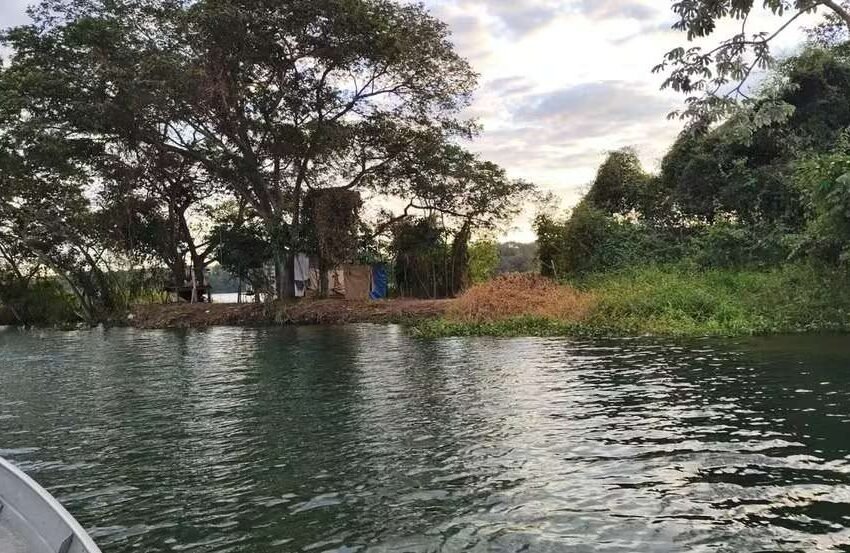  Rapaz some nas águas do Paranapanema ao sair de barco para buscar colegas