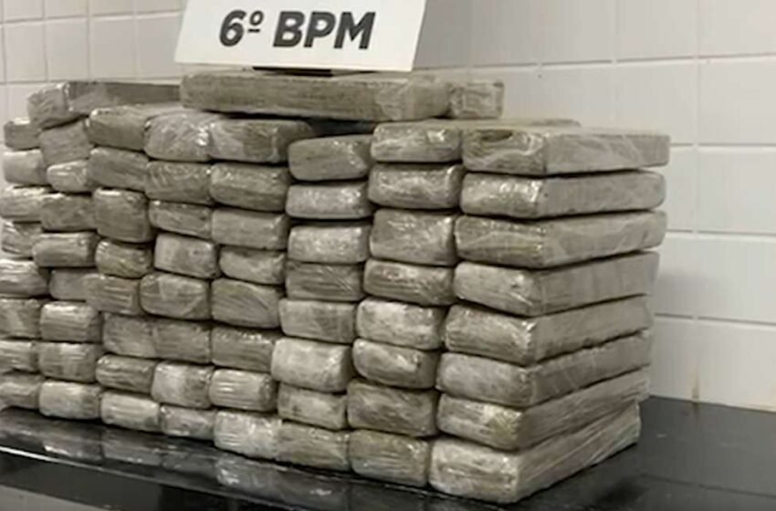  PRF flagra jovem com 50 kg de droga durante fiscalização em rodovia