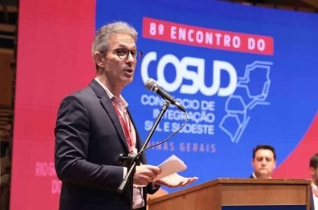 Zema oficializa pré-candidatura à presidência com apoio de Bolsonaro