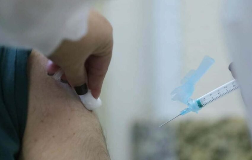  Vacinação reduz circulação do vírus Influenza no Paraná