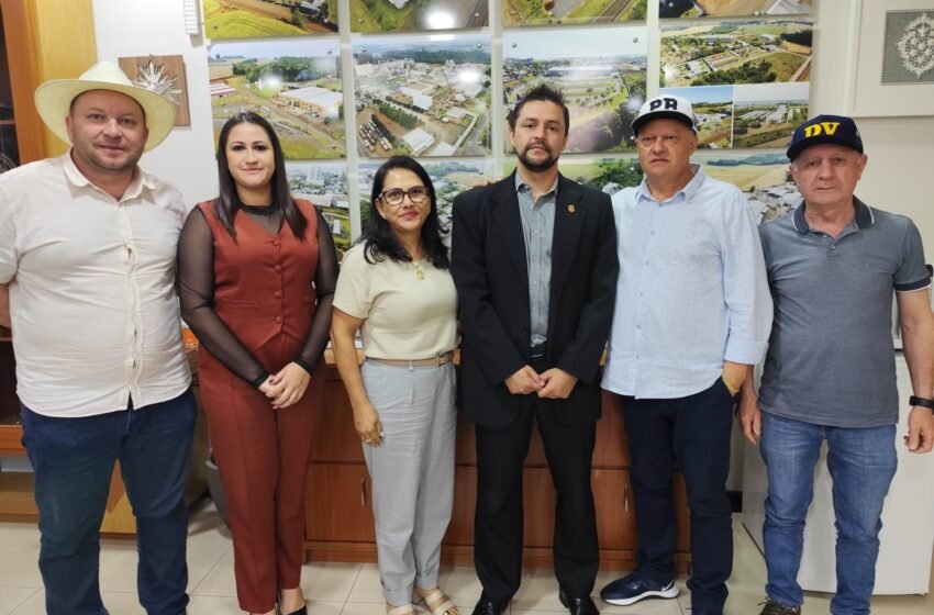  Dois Vizinhos discutem estratégias para inclusão de imigrantes no mercado de trabalho