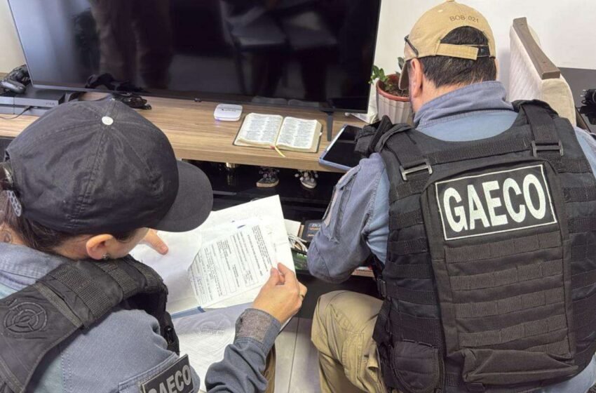  Polícia apura desvio de R$ 13 milhões em contratos públicos