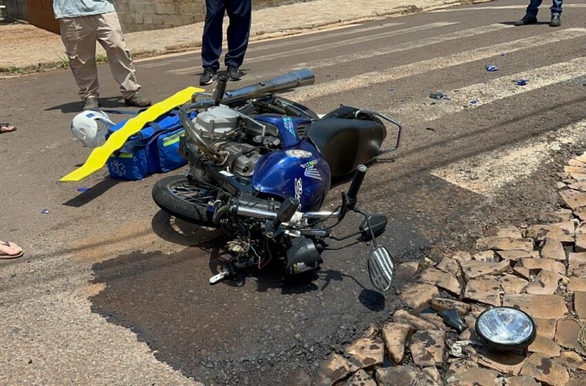 Motociclista fica ferido em colisão entre carro e moto no Loteamento Zenci