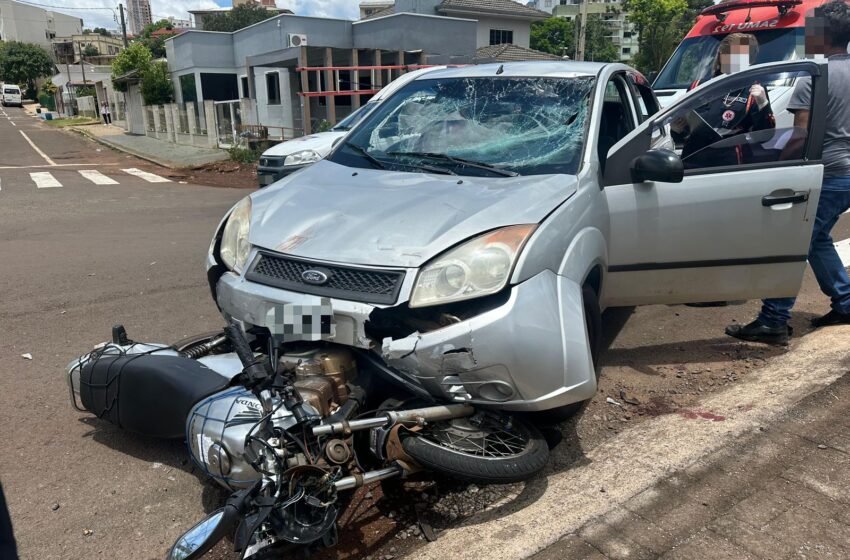  Acidente entre carro e moto deixa homem ferido em Dois Vizinhos